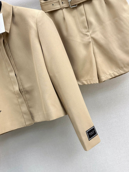 CD New embroidery suit