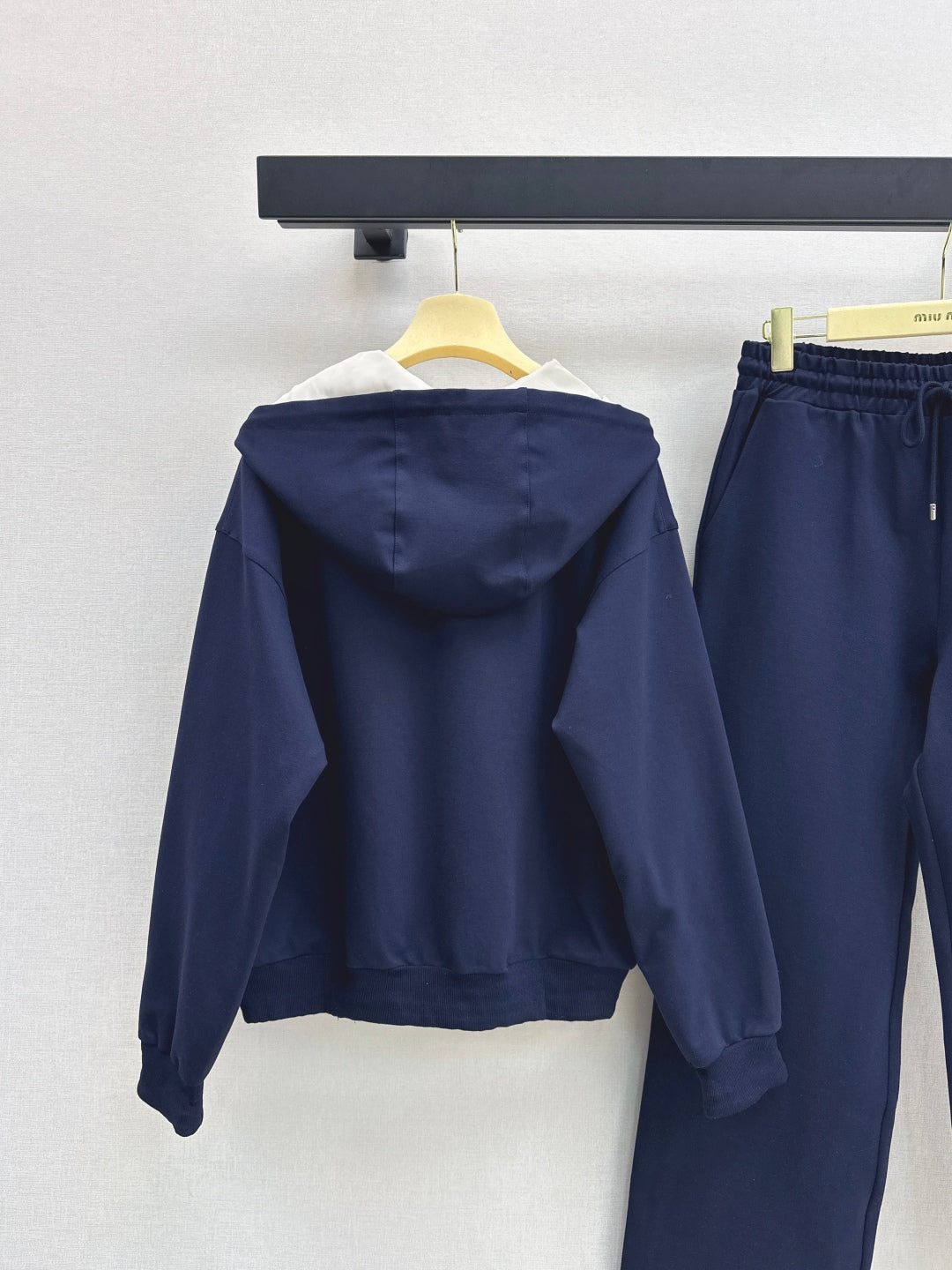 Miu New Reversible suit