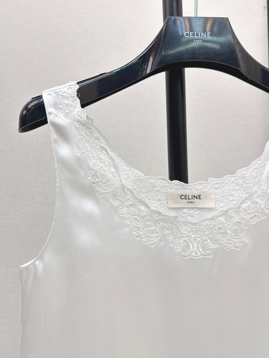 Celi  New Embroidered silk vest