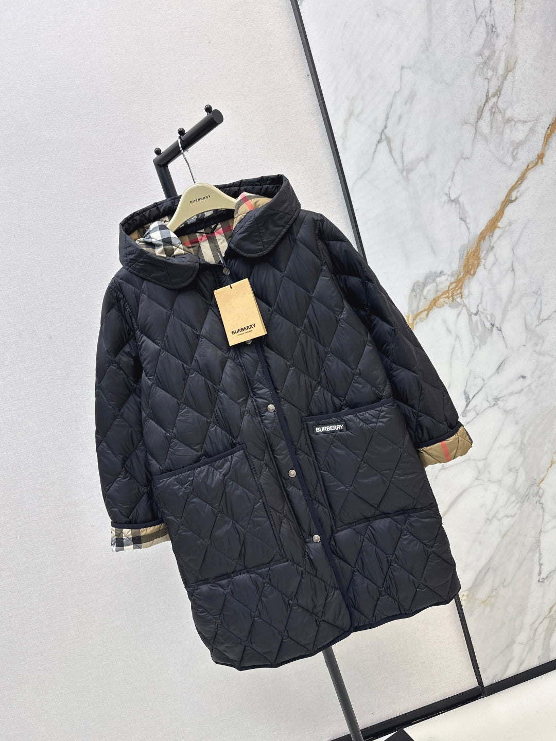 Bur New Diamond-patterned mid-length down jacket