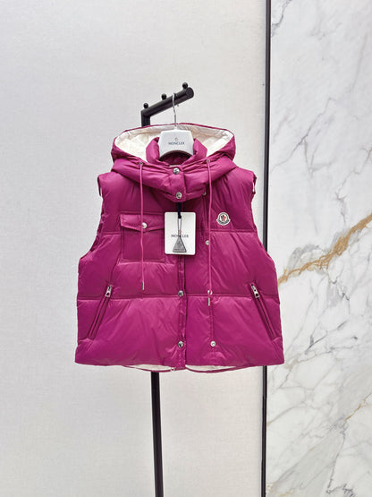 Monc  New Short stand collar down vest