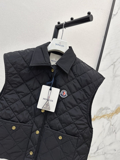 Monc  New Diamond-patterned lightweight lapel padded vest