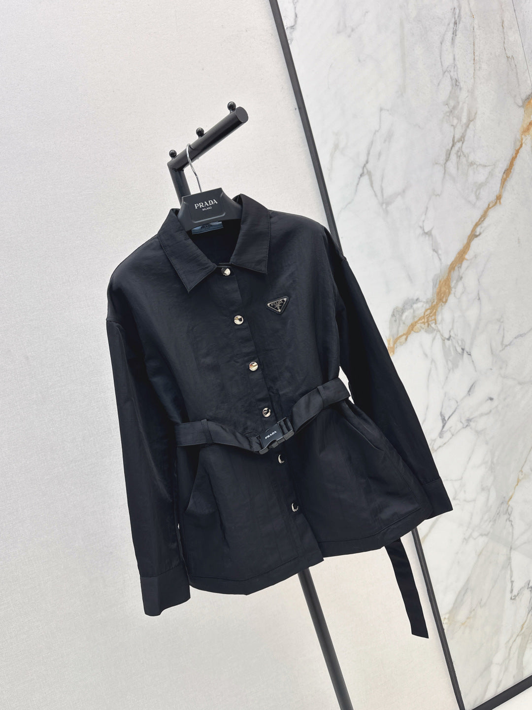 Pra New Shirt-style functional button jacket