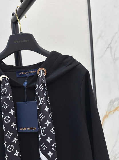 Louis  New Hooded sweatshirt dress