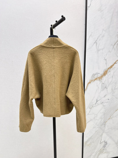 Louis  New cape jacket