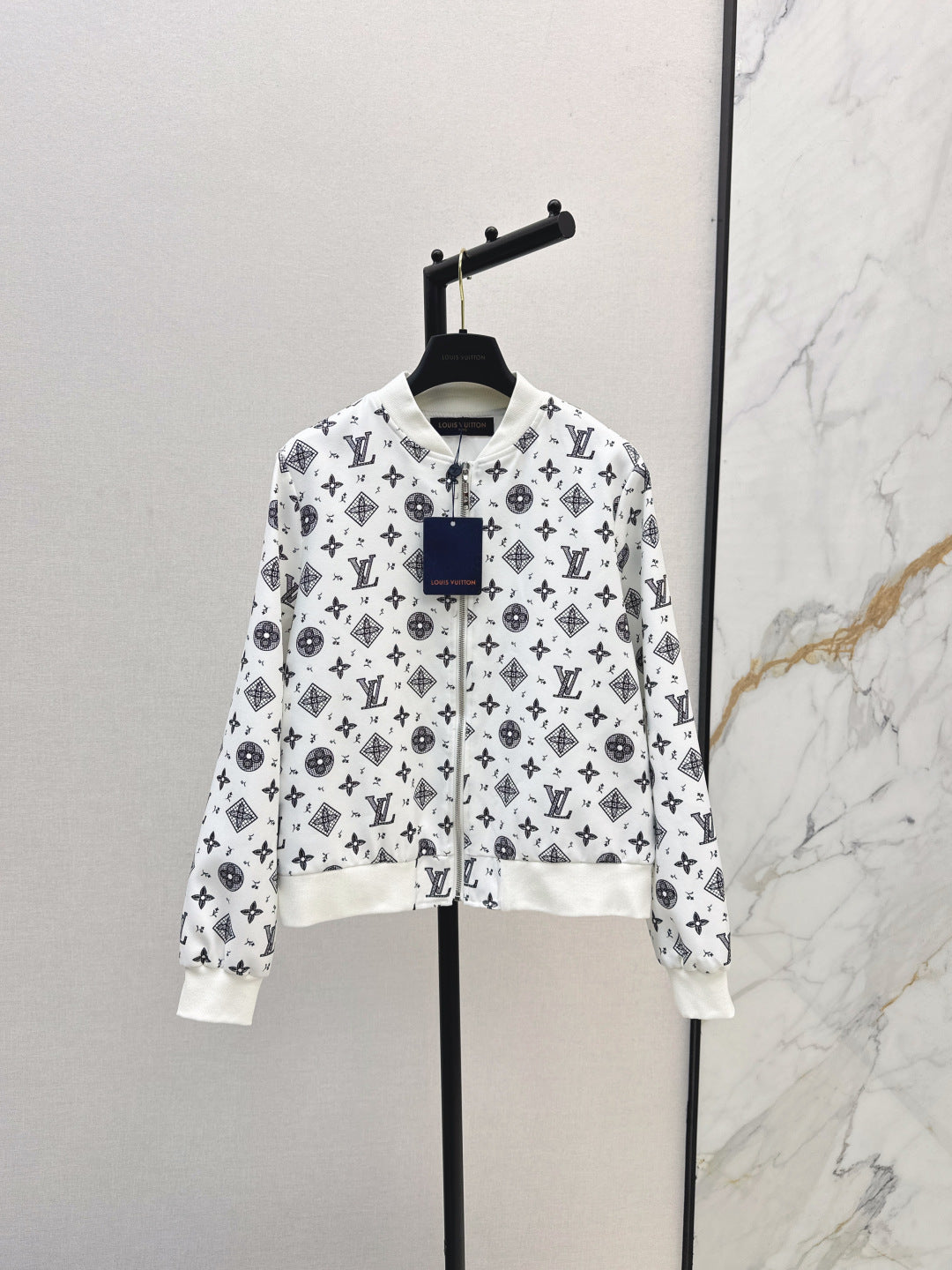 Louis  New Monogram stand collar jacket