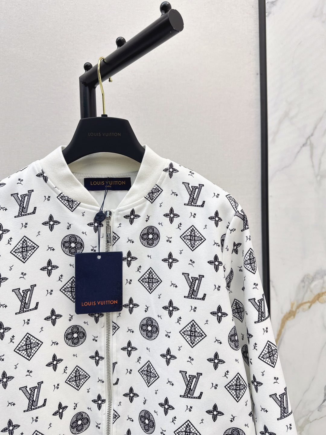 Louis  New Monogram stand collar jacket