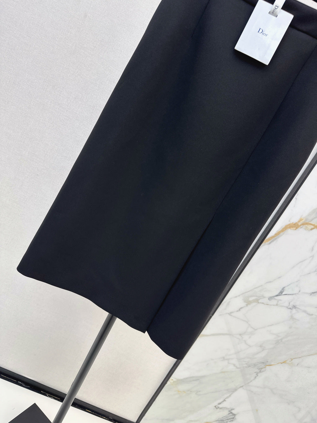 CD  New Hip-hugging slit skirt