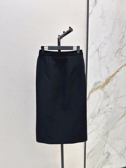CD  New Hip-hugging slit skirt