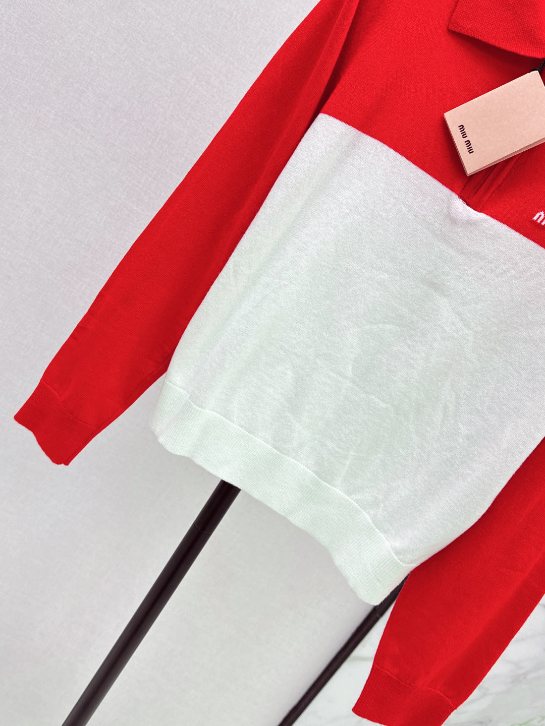 Miu  New knitted sweater