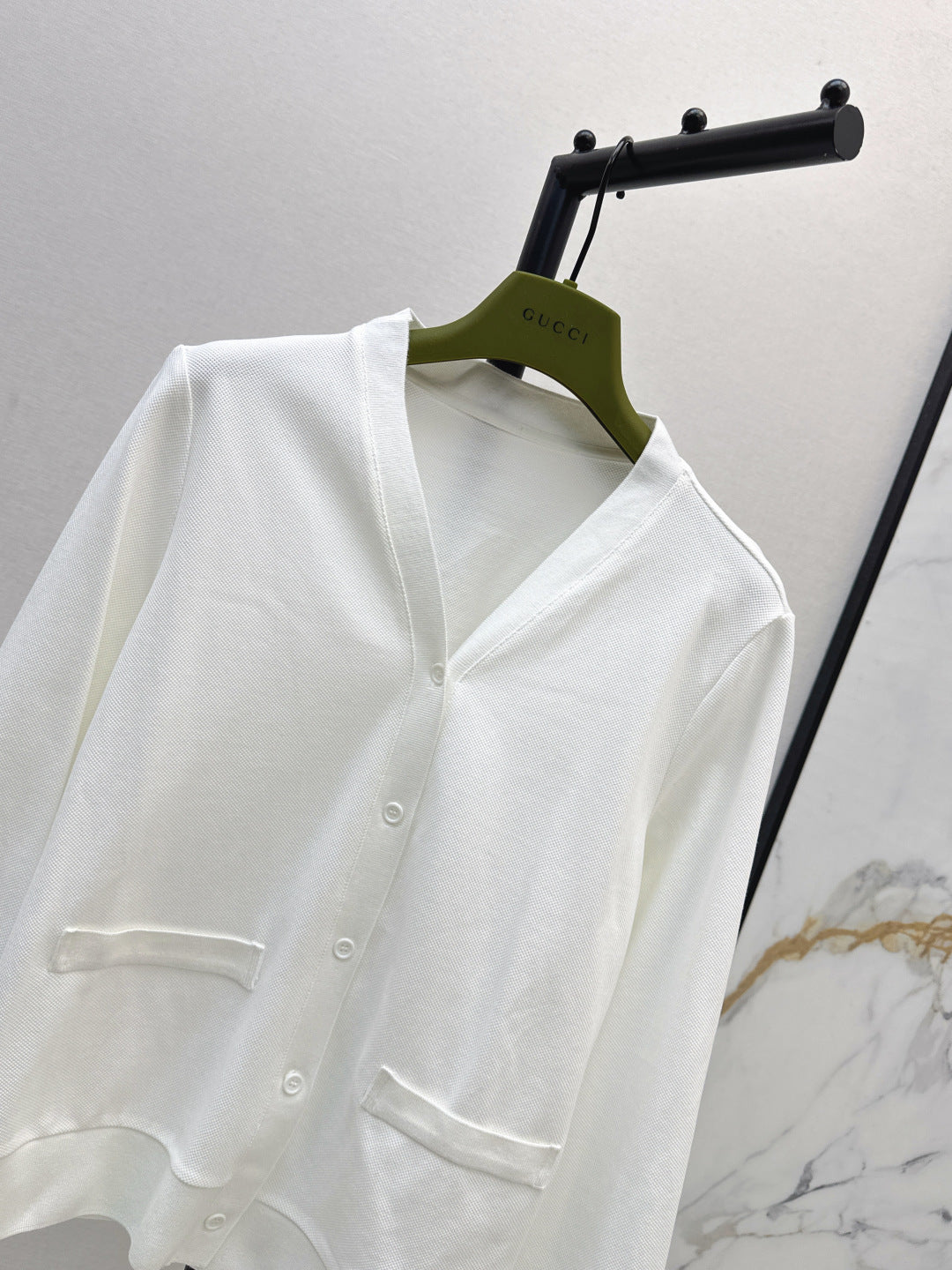 Guc New V-neck cardigan