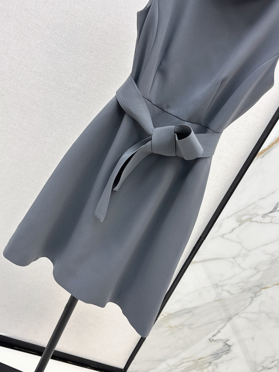 CD New Stand collar belt dress