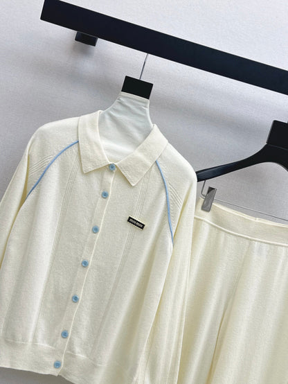 Miu New knitted suit