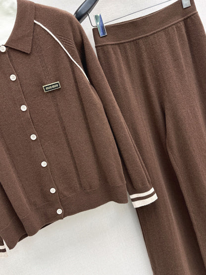 Miu New knitted suit