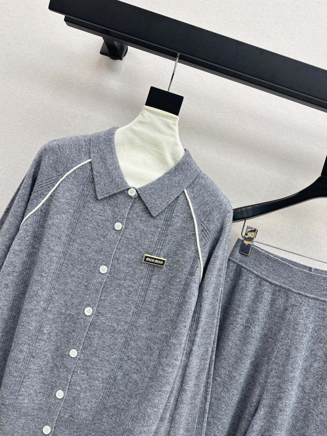 Miu New knitted suit