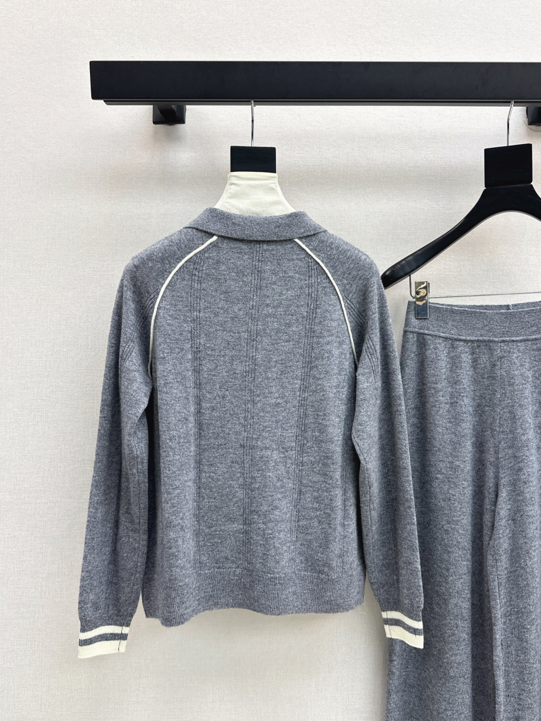 Miu New knitted suit