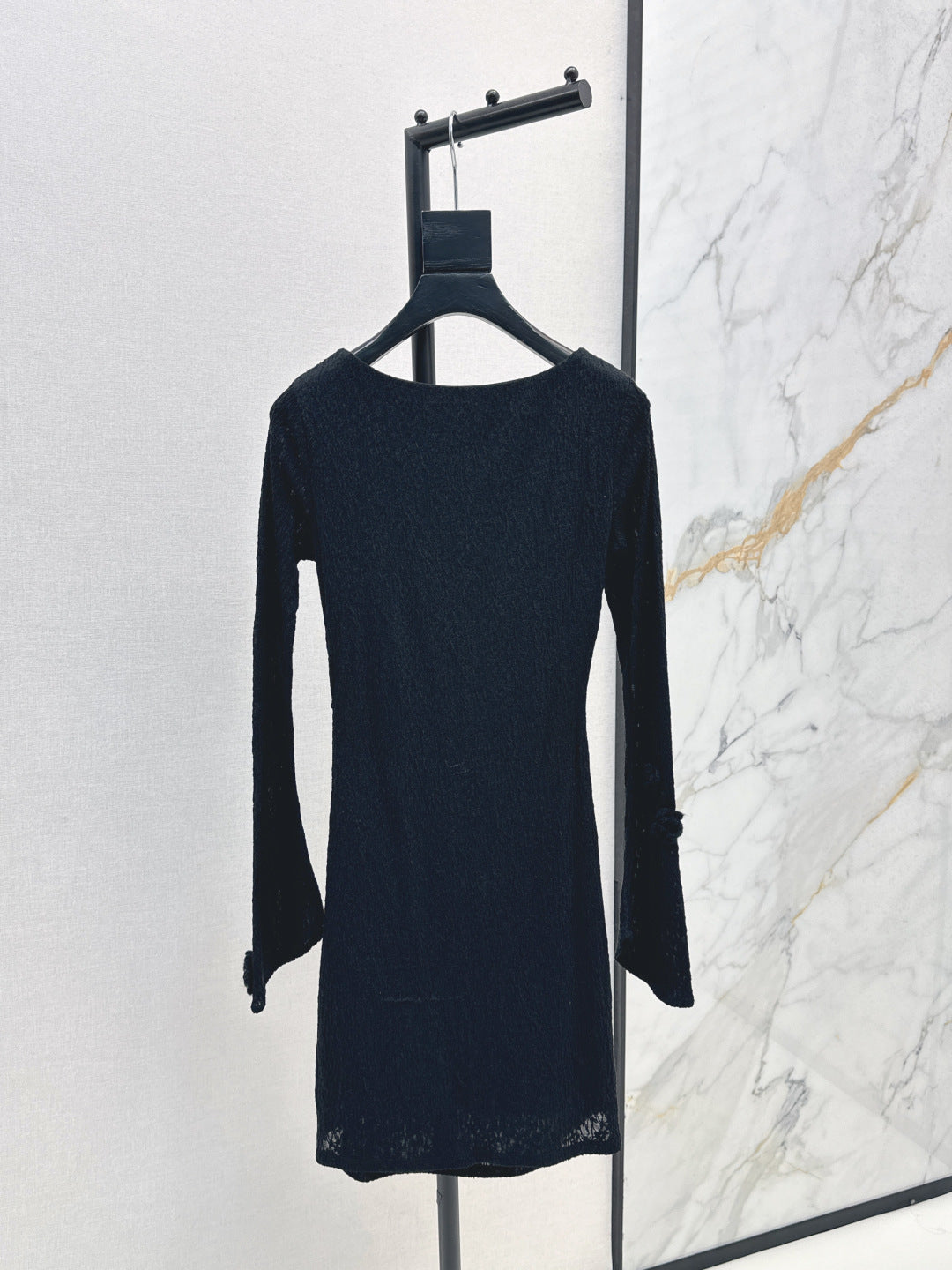 Valen New lace dress