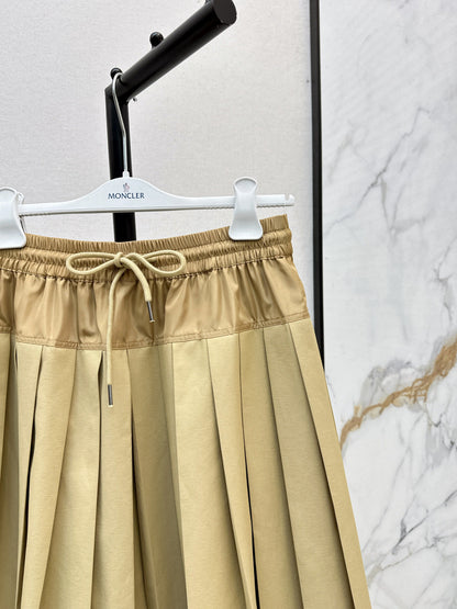 Monc New pleated skirt
