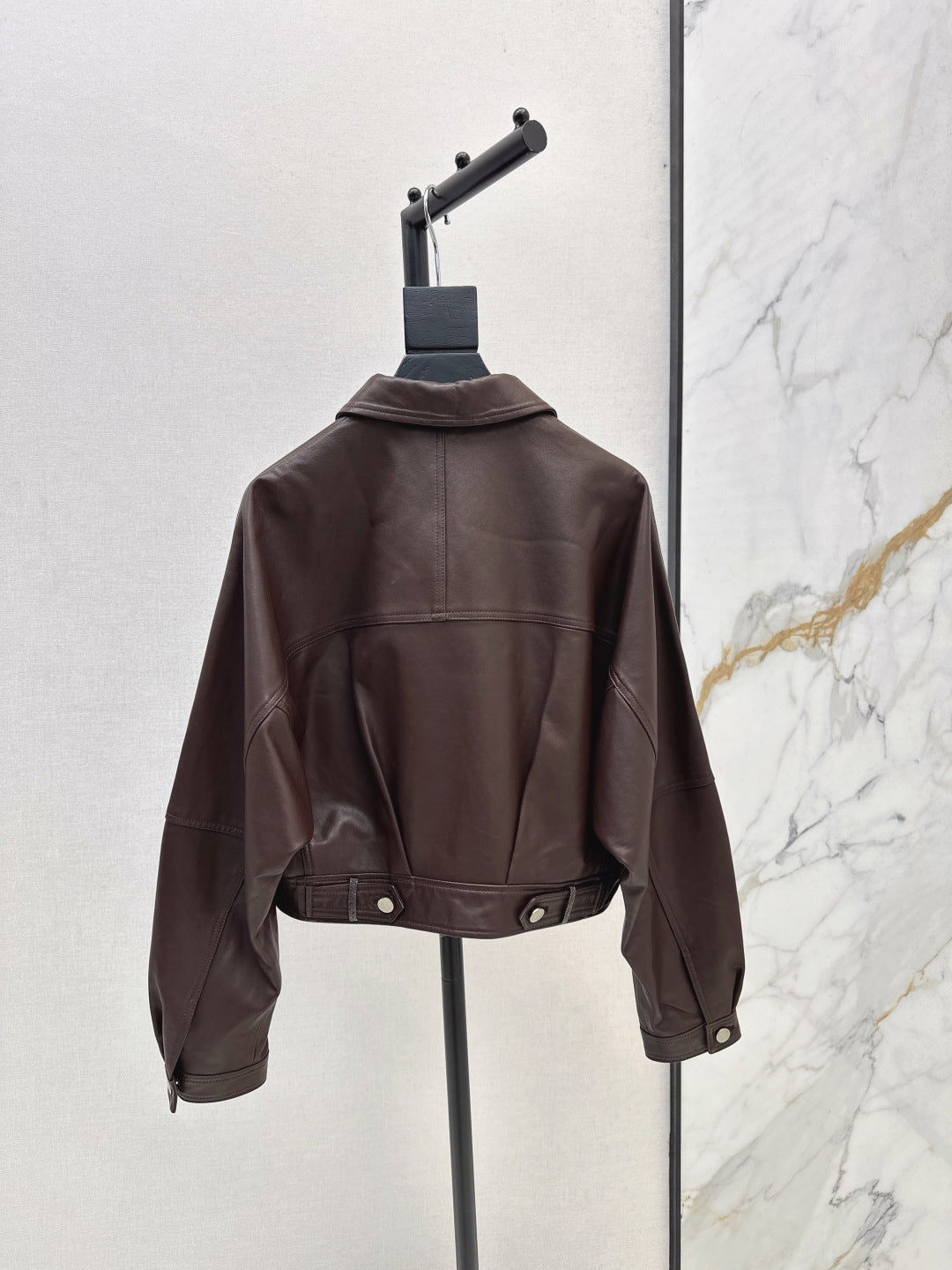 Brune New leather jacket