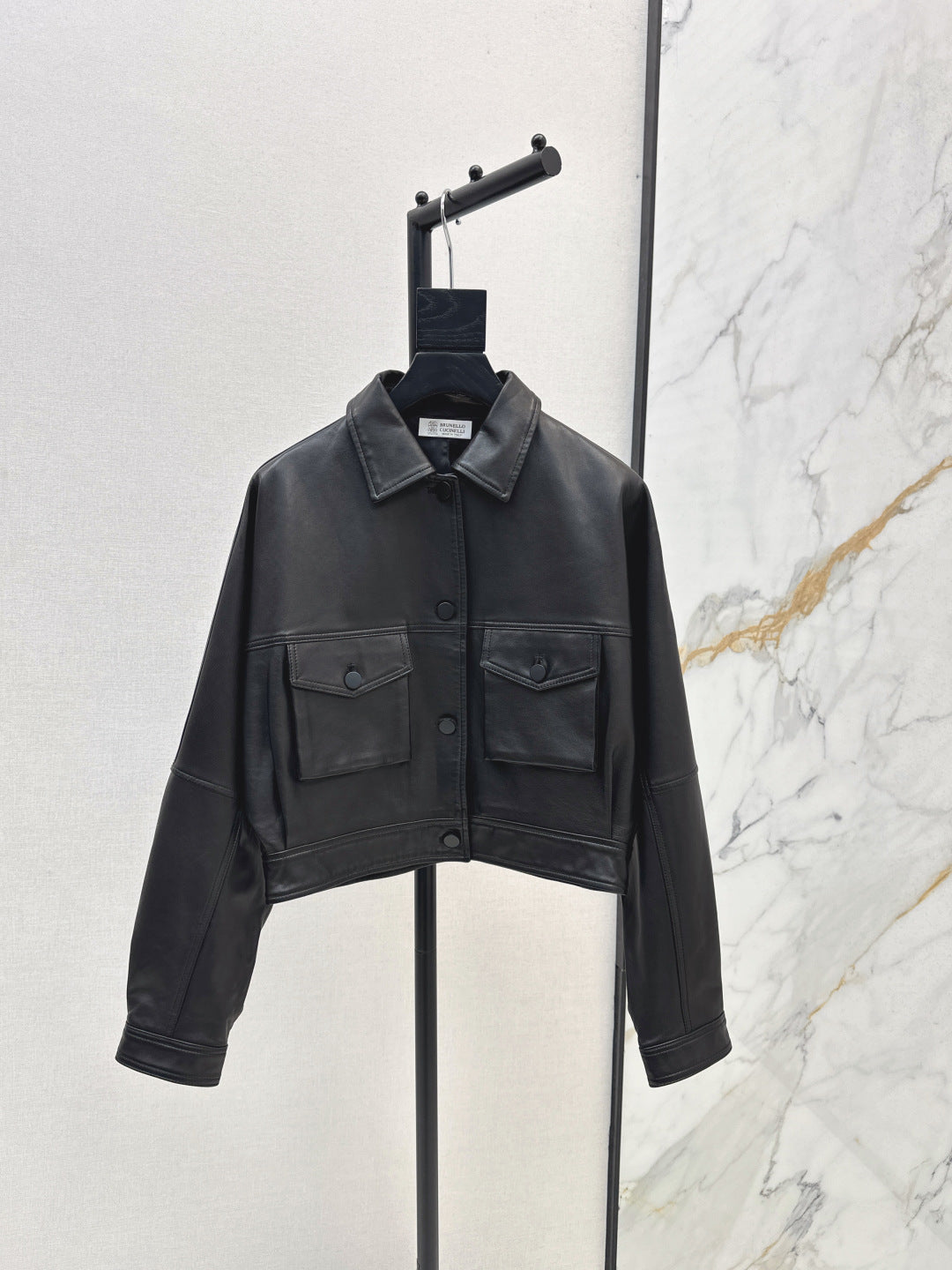 Brune New leather jacket