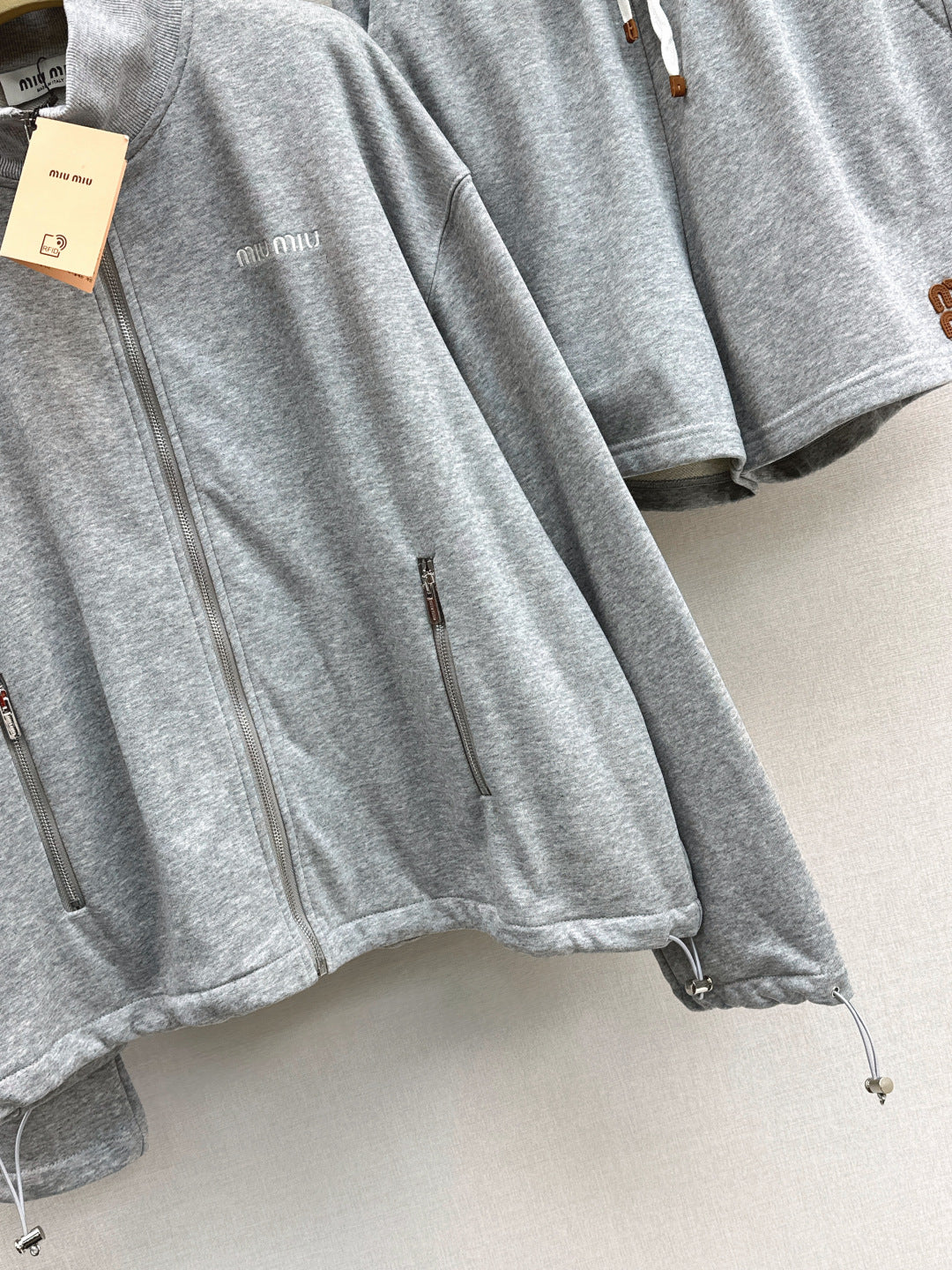 Miu New embroidery suit