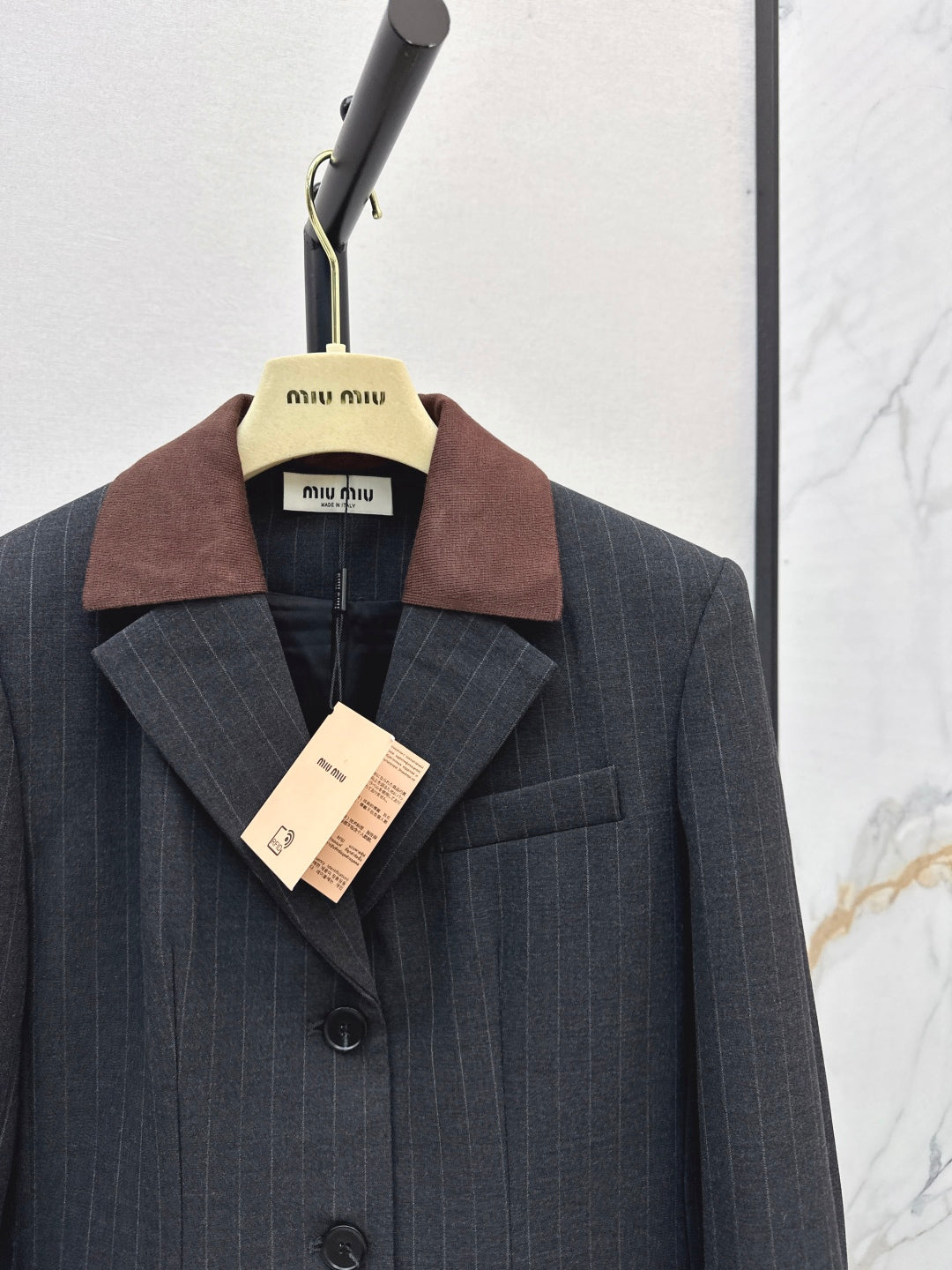 Miu New striped blazer