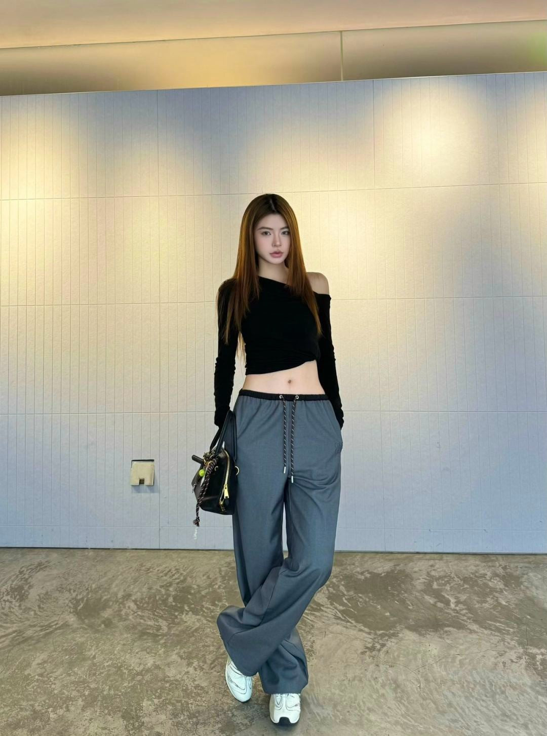 Miu New drawstring straight-leg pants