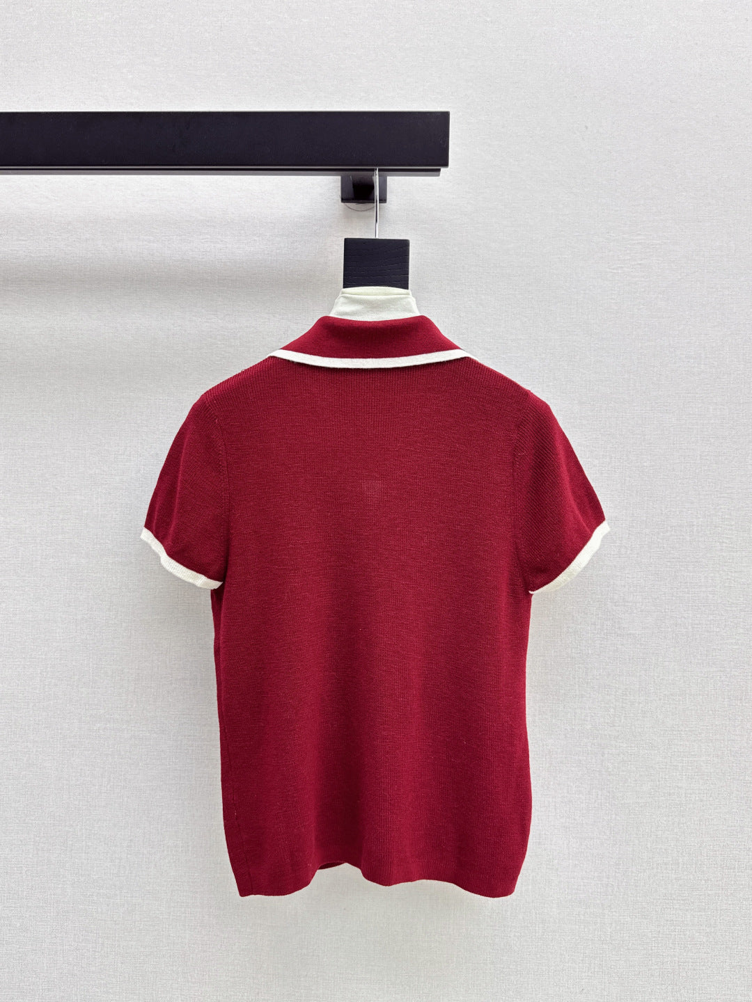 Max New short-sleeved sweater