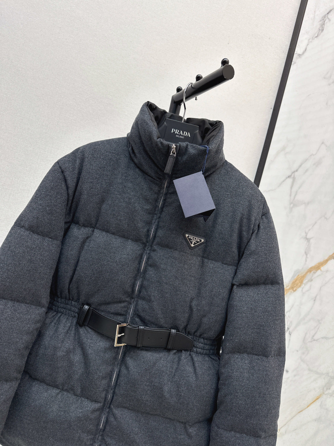 Pra New belt waist down jacket