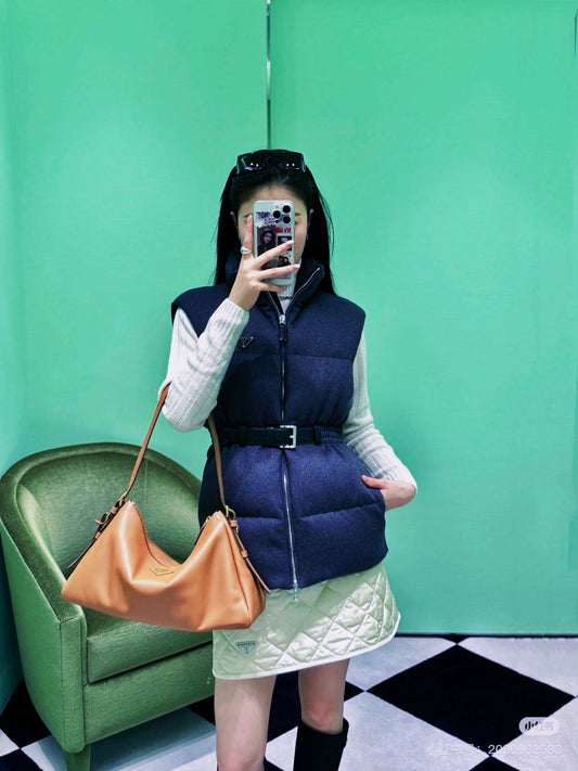Pra New belt waist vest down jacket