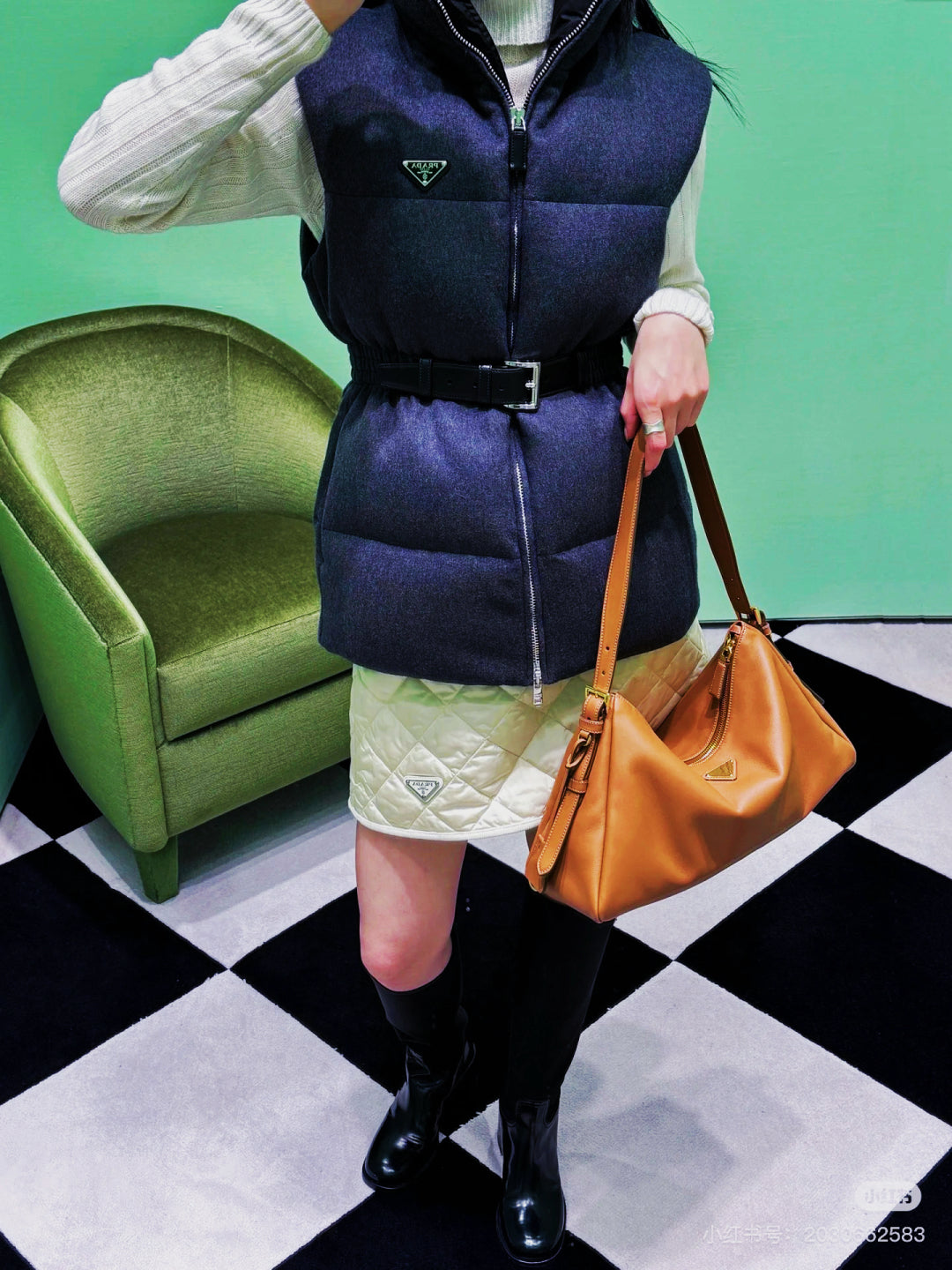 Pra New belt waist vest down jacket