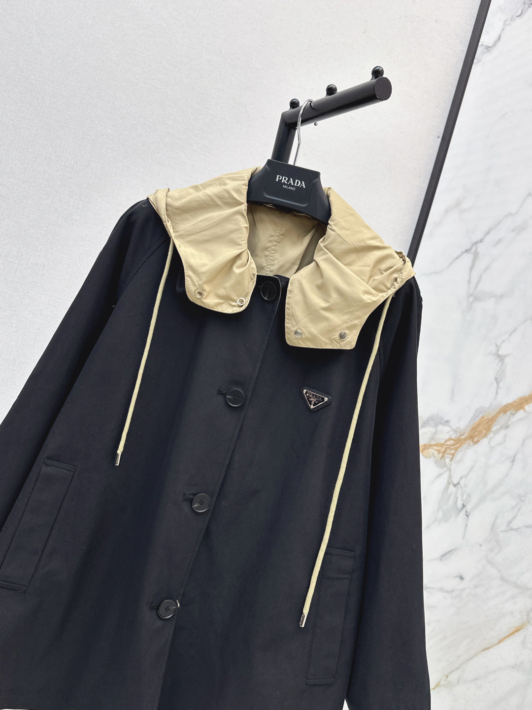 Pra New Hit the hooded jacket