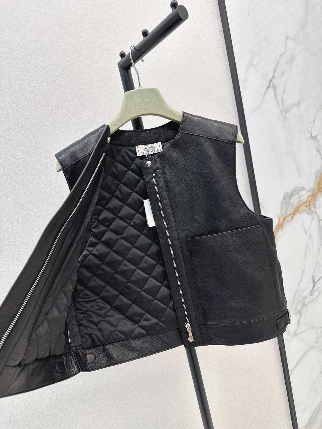 Herm New leather vest jacket