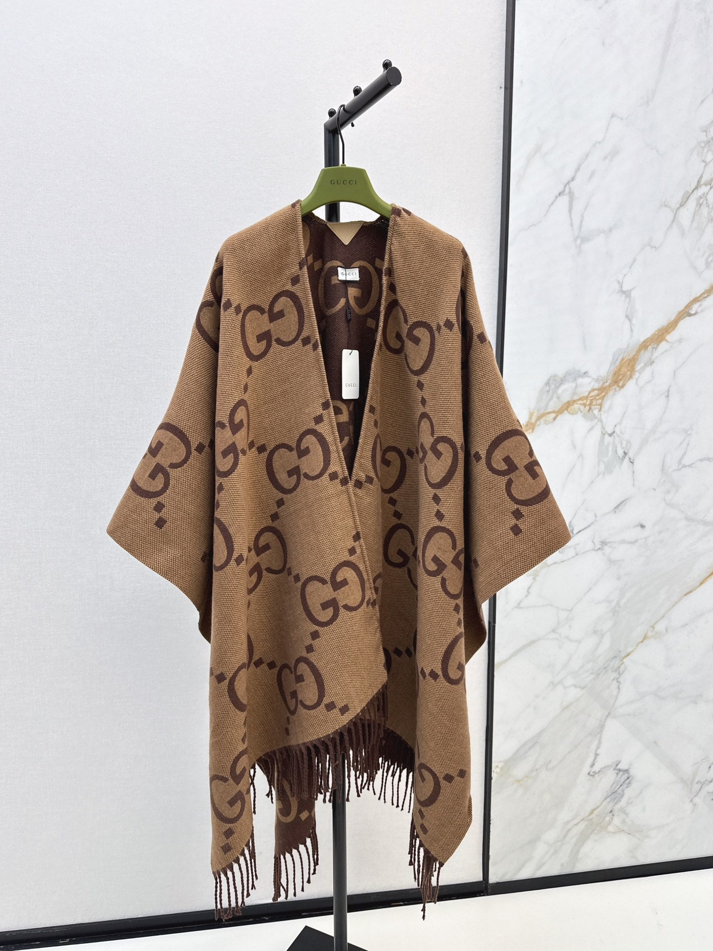 Guc New Cape shawl coat