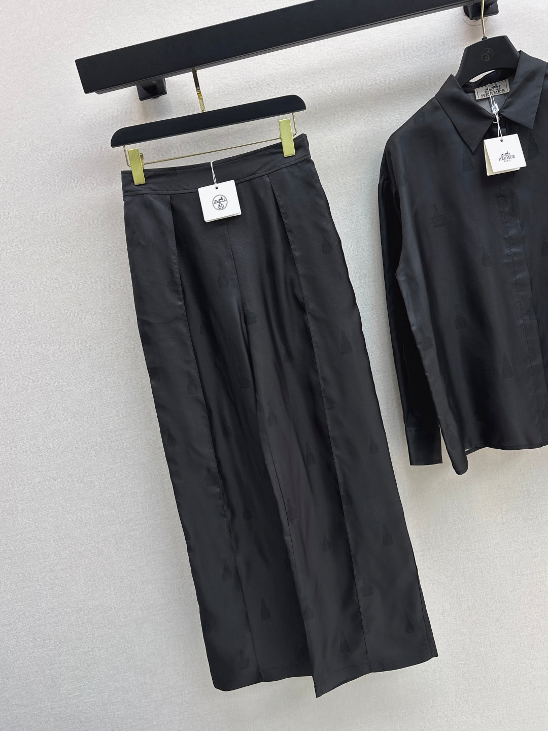 Herm New Silk wide-leg pants