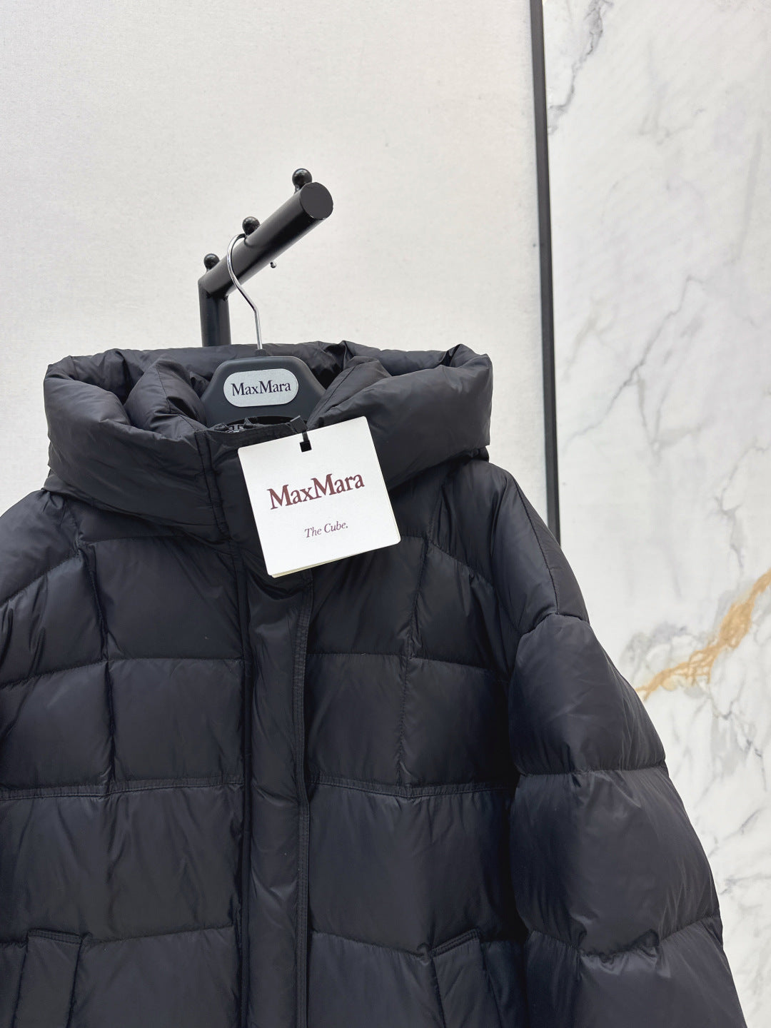 Max New hooded mid-length down jacket
