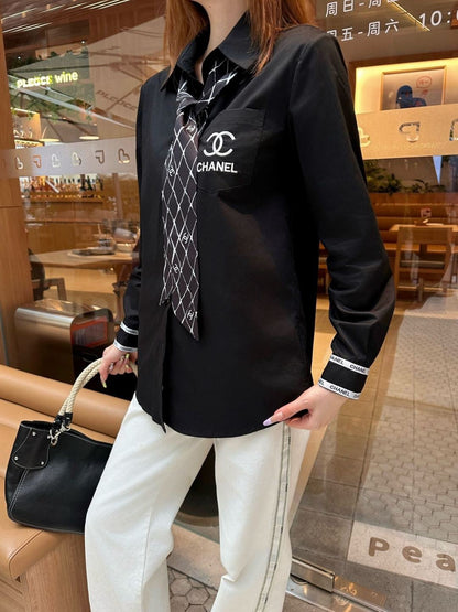 Chan New scarf-decorated shirt