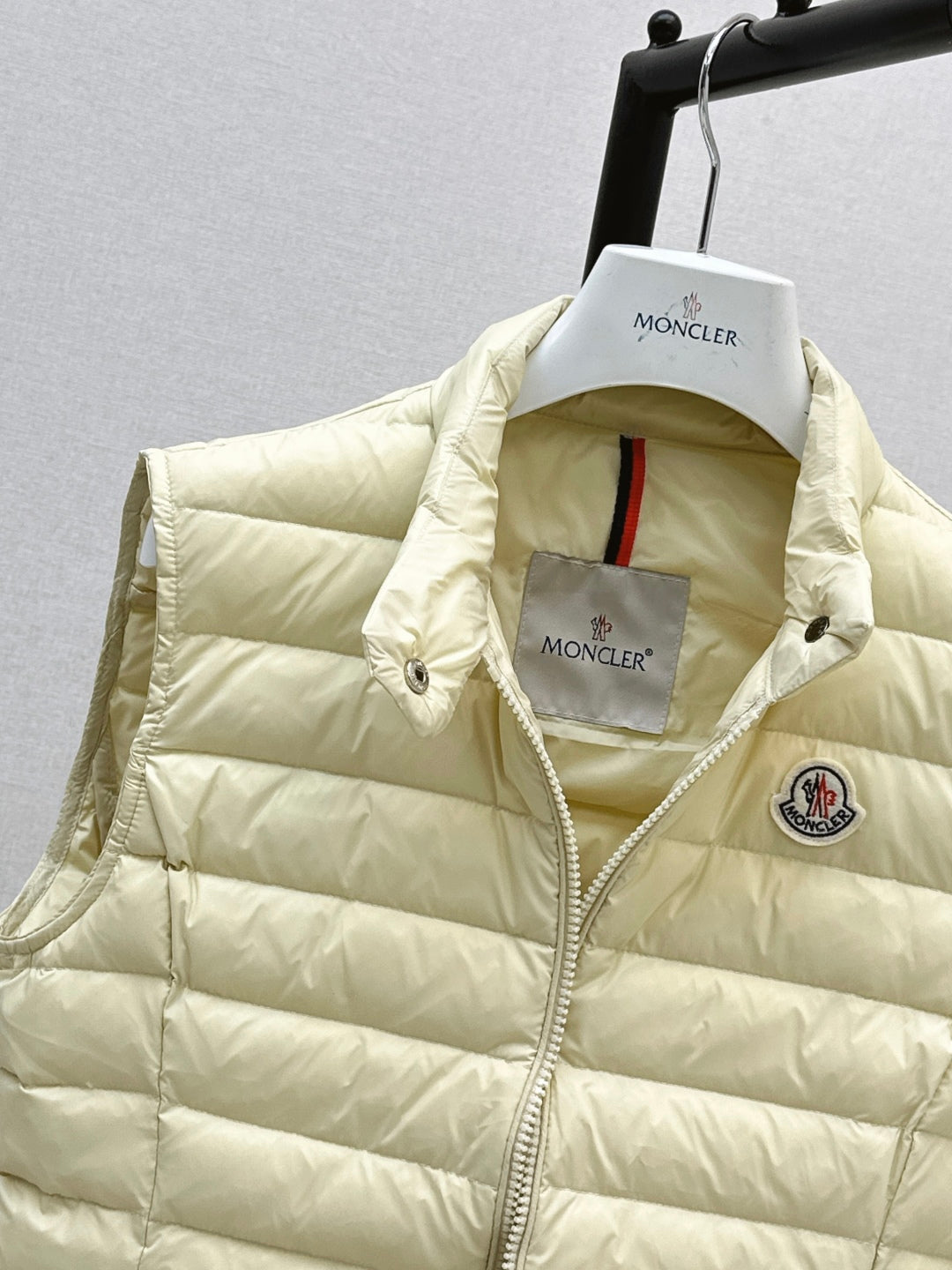 Monc New Vest down jacket