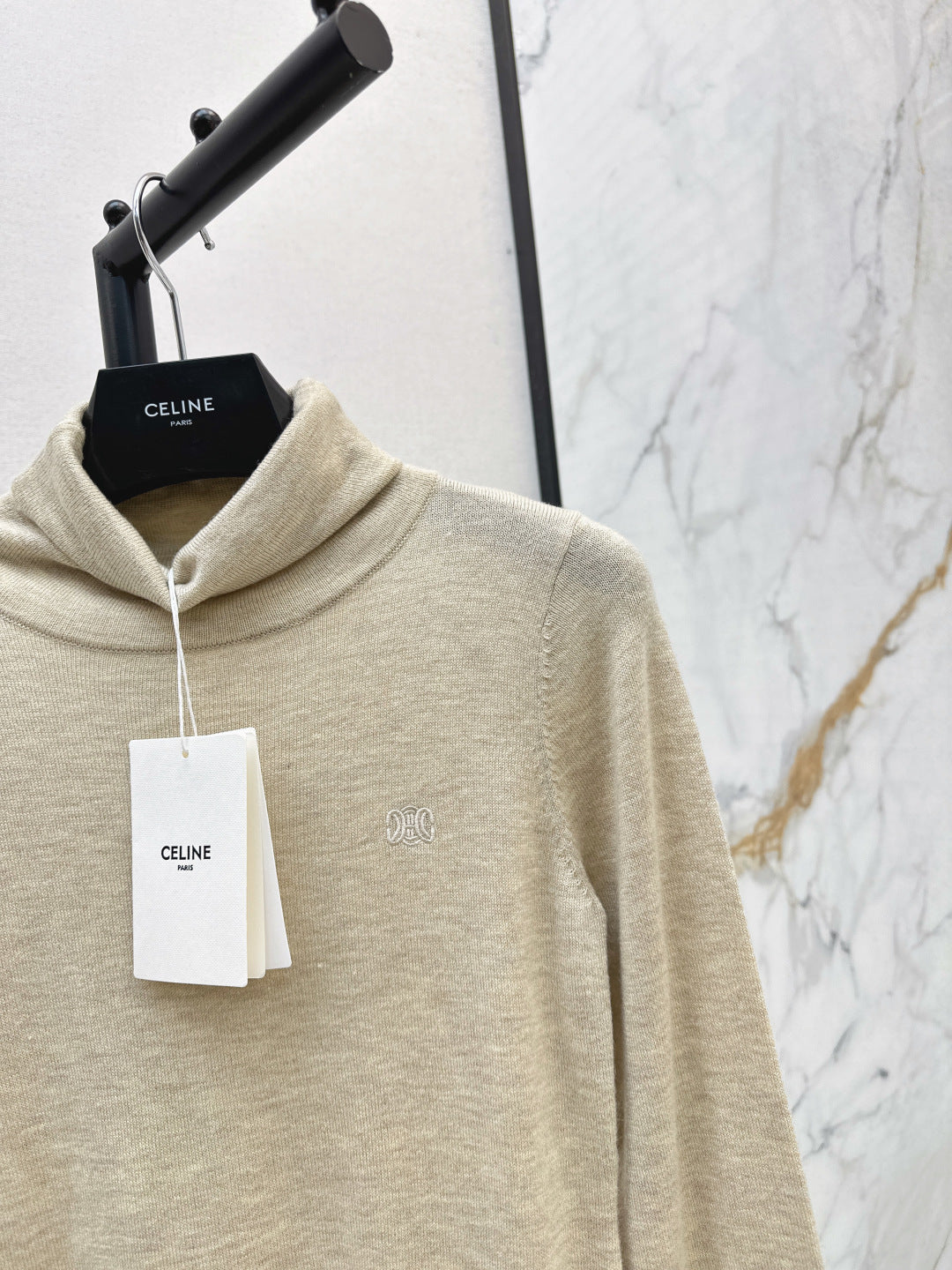 Celi New Turtleneck bottoming shirt