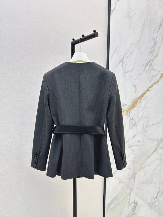 Loe New belted jacket