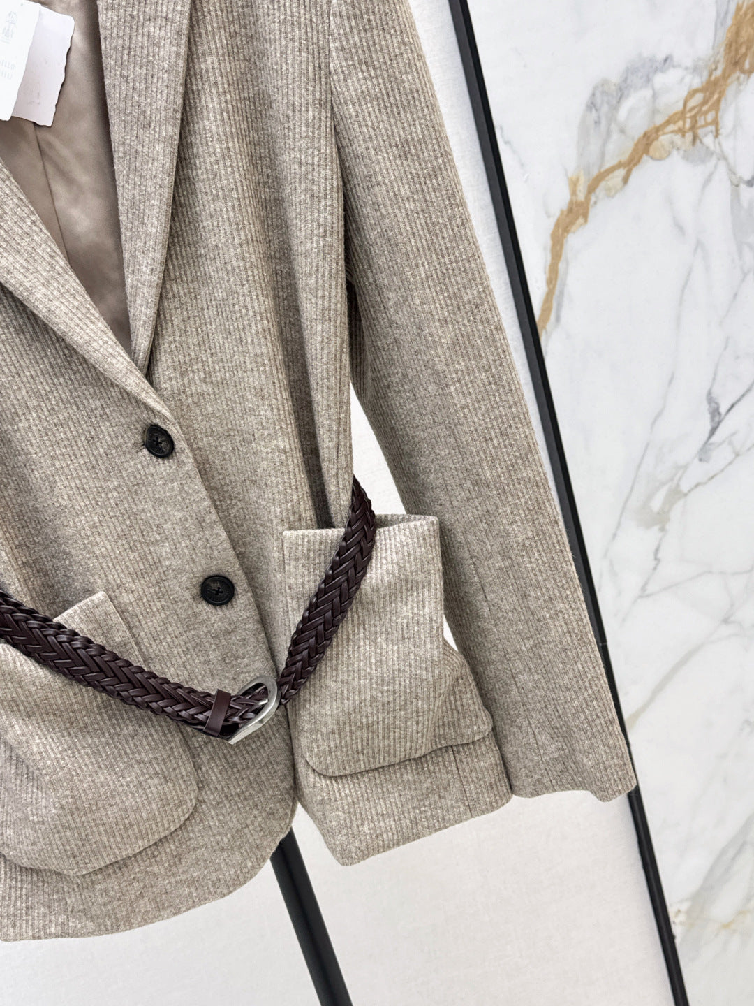 Brune New belt blazer