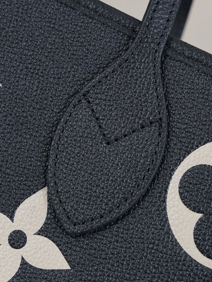 New 💯 ladies' bags