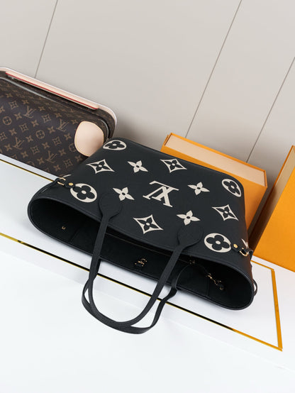 New 💯 ladies' bags