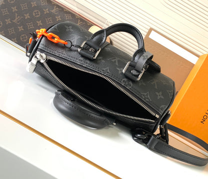 New 💯 ladies' bags