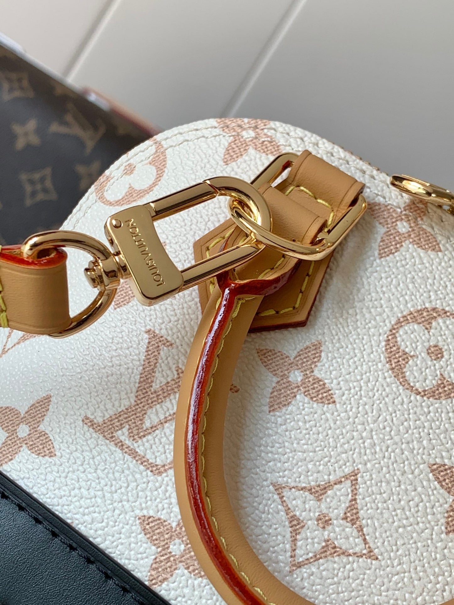 New 💯 ladies' bags