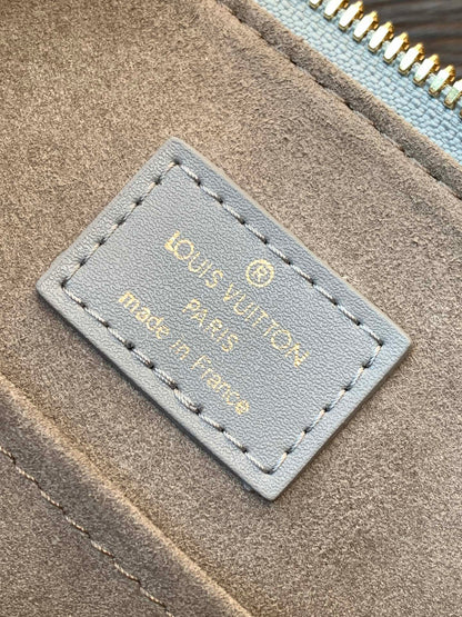 New 💯 ladies' bags