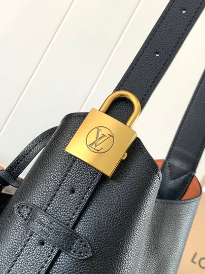 New 💯 ladies' bags