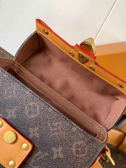 New 💯 ladies' bags