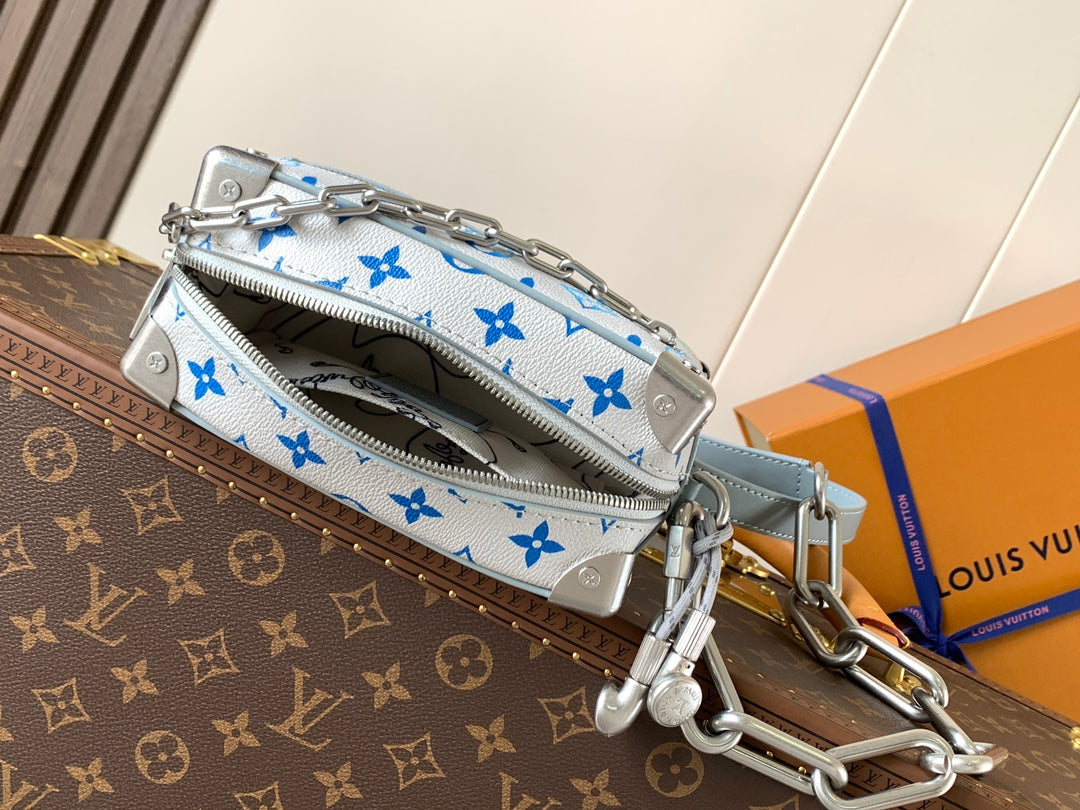 New 💯 ladies' bags