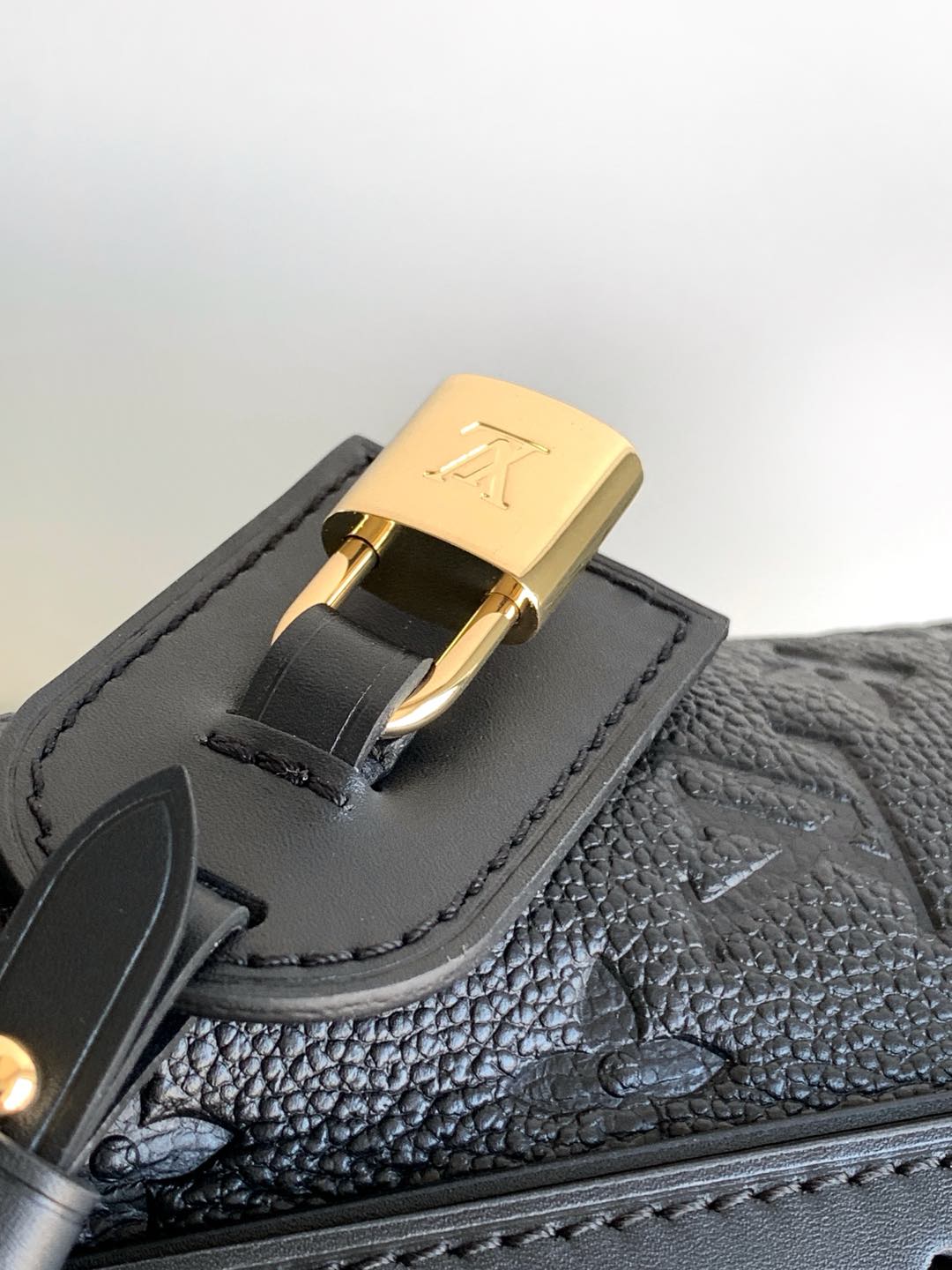 New 💯 ladies' bags